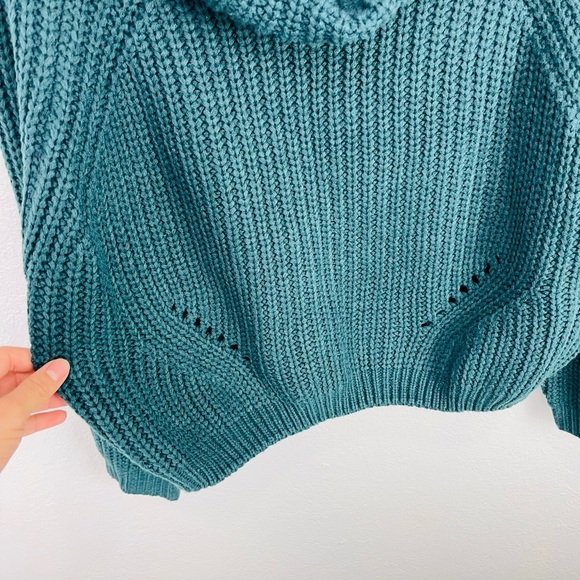 Moon & Madison Teal Pine Green Chunky Knit Crop Long Sleeve Cowl Neck Sweater - Picture 8 of 8